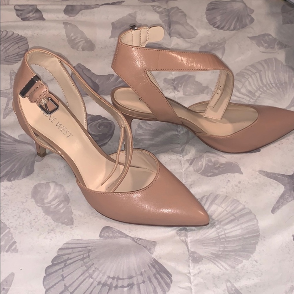 Nine West Nude Suzyo Heels